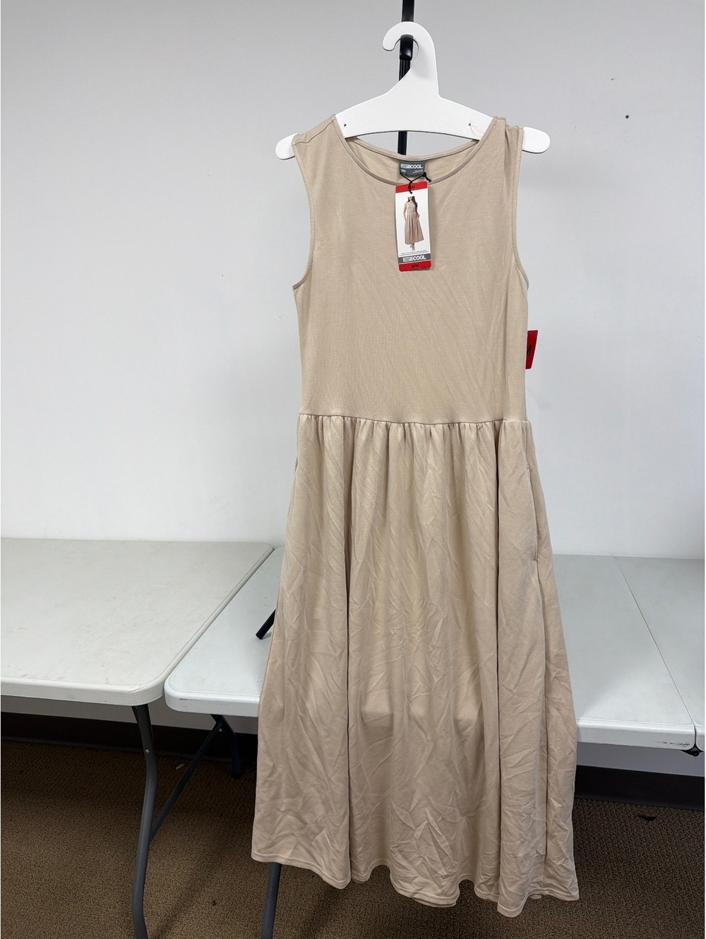 32 Degrees Cool Beige Sleeveless Midi 0019